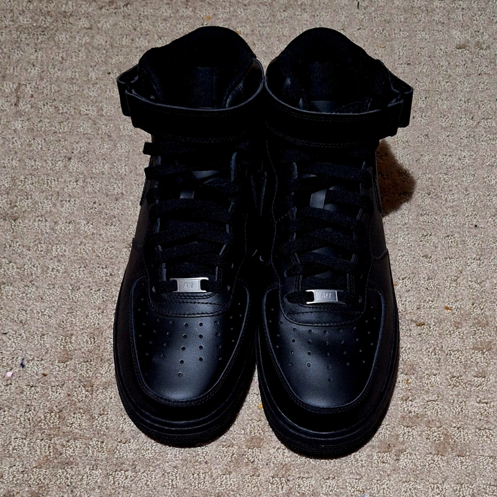Air Force 1 Triple Black Men's High-Top Sneakers Size 12 **NEW**